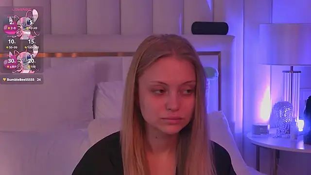 DorisHell online show from November 2025 03:41:01 AM