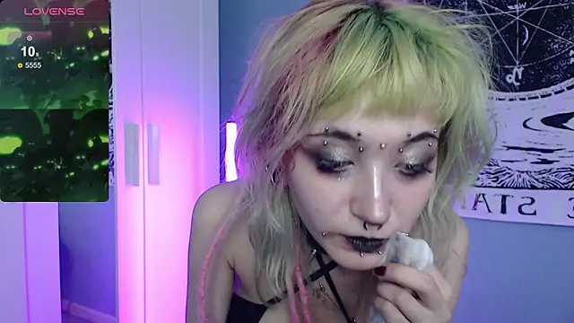 Milten-Trish online show from June 2026 03:19:02 AM