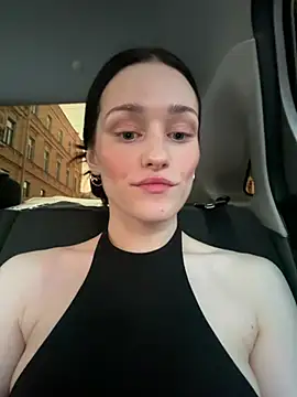 Mia Mia M online show from July 2026 04:06:01 PM