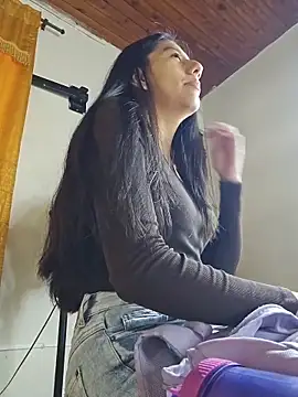 Snapshot of CarlaAlvez chatting on March 2026 01:44:02 PM CarlaAlvez online show from March 2026 01:44:02 PM