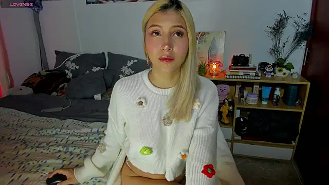 cuteweed420 online show from January 2026 06:07:02 AM