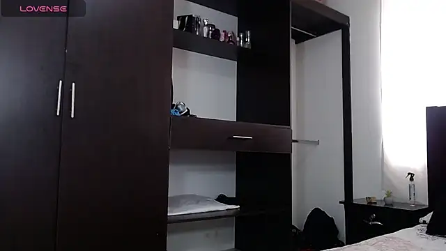 Beautifulkattia online show from February 2025 05:43:02 PM