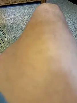 longcurved212121 online show from November 2025 02:50:01 PM