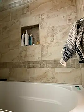 longcurved212121 online show from November 2025 07:56:01 PM