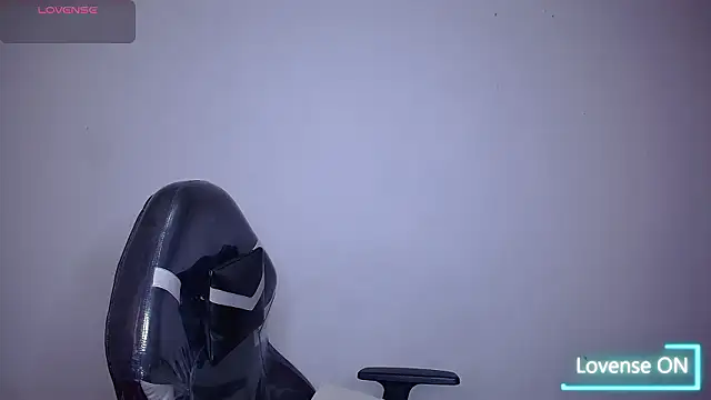 SaraBraun  online show from February 2026 06:12:02 PM