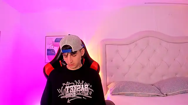 sett and gwen online show from January 2025 09:11:02 AM