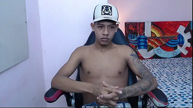 Snapshot of mr_stiven_ chatting on January 2025 03:37:02 AM mr stiven  online show from January 2025 03:37:02 AM