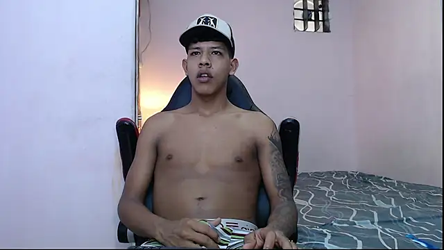 Snapshot of mr_stiven_ chatting on January 2025 06:24:02 AM mr stiven  online show from January 2025 06:24:02 AM