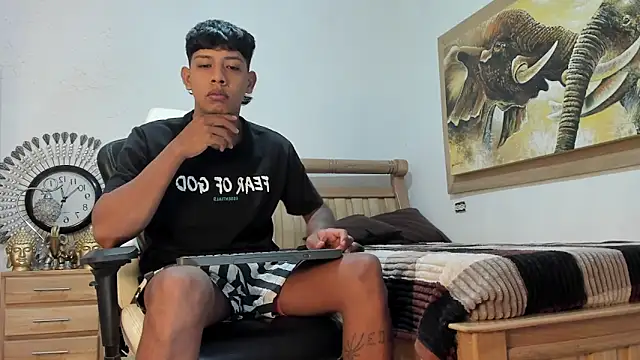 mr stiven  online show from March 2026 03:12:01 AM