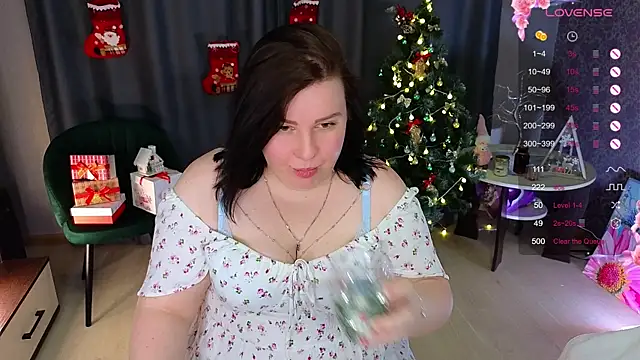 Snapshot of -Lika- chatting on December 2024 10:48:01 PM -Lika- online show from December 2024 10:48:01 PM