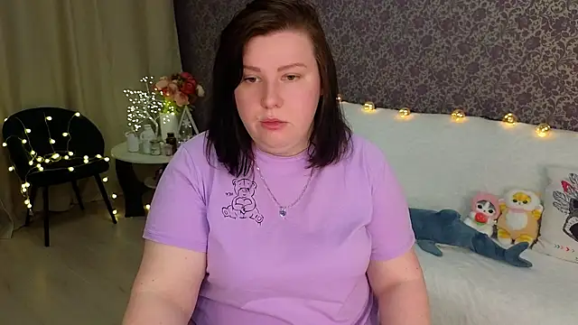 Snapshot of -Lika- chatting on January 2025 09:25:02 PM -Lika- online show from January 2025 09:25:02 PM