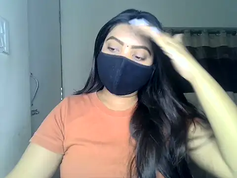 Snapshot of ishi_Beauty chatting on May 2026 06:10:02 AM ishi Beauty online show from May 2026 06:10:02 AM