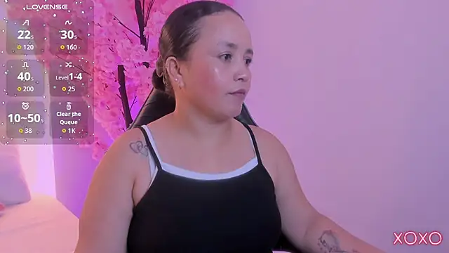 Snapshot of linda_rios_ chatting on July 2026 08:25:01 PM linda rios online show from July 2026 08:25:01 PM