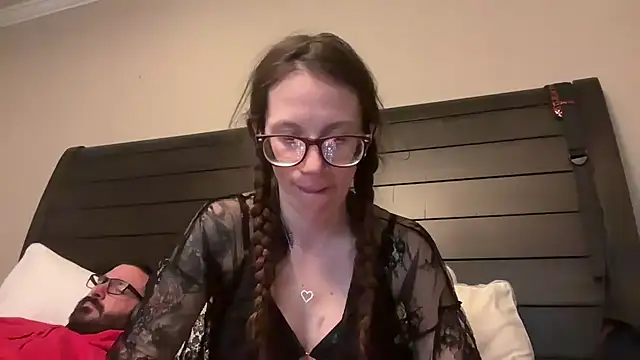 Snapshot of yourstrulylivy69 chatting on February 2025 02:28:02 AM yourstrulylivy69 online show from February 2025 02:28:02 AM