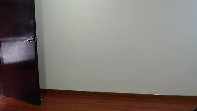 sasi luna online show from April 2026 01:11:01 PM