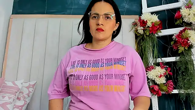 Snapshot of africa_holmes chatting on October 2025 01:58:02 AM africa holmes online show from October 2025 01:58:02 AM