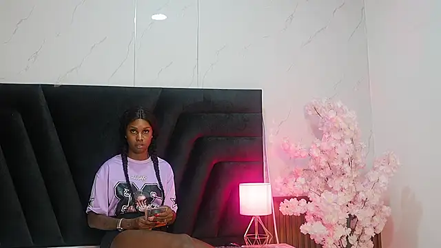 kinkyandsavage online show from July 2026 07:22:02 PM