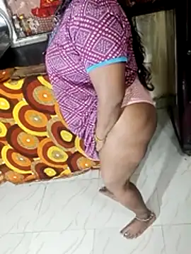 Snapshot of _Hot-Couple chatting on February 2026 02:17:02 AM Hot-Couple online show from February 2026 02:17:02 AM