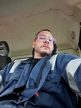 Snapshot of jourdinio13 chatting on January 2025 09:18:02 AM jourdinio13 online show from January 2025 09:18:02 AM