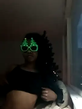 Snapshot of NastyBlackslaveGirl chatting on December 2024 10:37:02 PM NastyBlackslaveGirl online show from December 2024 10:37:02 PM