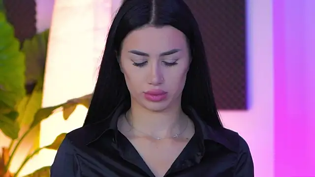 Jenna Day online show from November 2025 10:04:02 AM