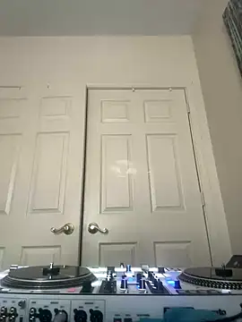 DemonStrokeVezzo online show from June 2026 10:34:01 PM
