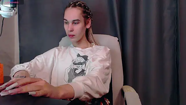 Cassie Bae online show from December 2024 01:32:01 PM