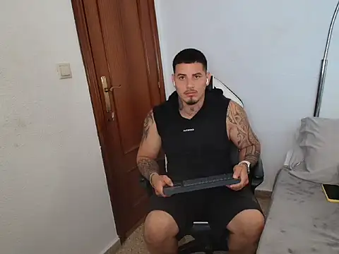 Snapshot of Geishastudios chatting on September 2025 09:02:01 AM Geishastudios online show from September 2025 09:02:01 AM