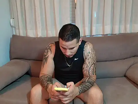 Snapshot of Geishastudios chatting on November 2025 08:31:01 AM Geishastudios online show from November 2025 08:31:01 AM