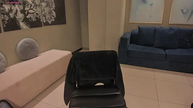 FernandaX1 online show from September 2025 11:23:02 AM