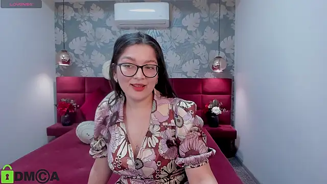 ZarifaBev online show from December 2024 08:58:02 PM