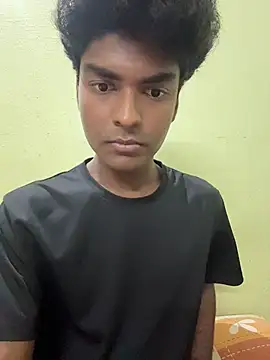 Snapshot of funcracker chatting on July 2026 05:44:02 PM funcracker online show from July 2026 05:44:02 PM