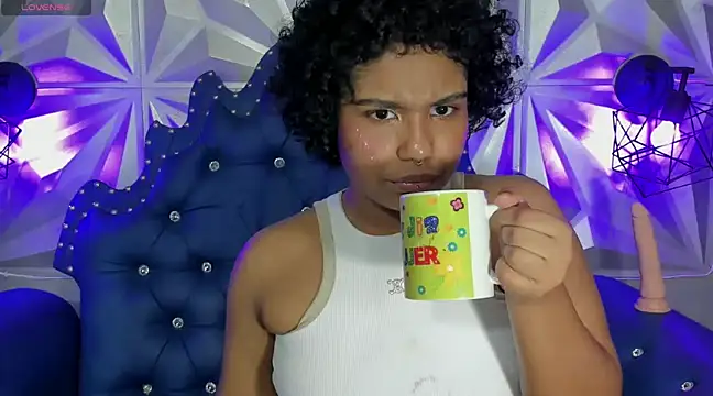 kitty pervertedx online show from March 2025 06:44:01 AM