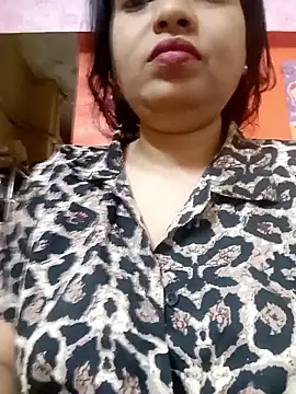 sunita-doll online show from December 2025 01:44:01 AM