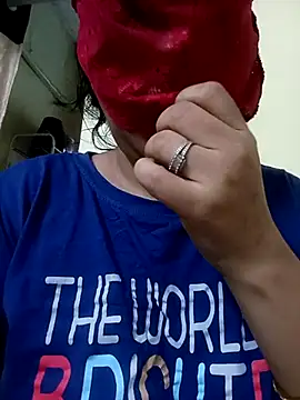 Snapshot of sunita-doll chatting on July 2026 07:43:01 AM sunita-doll online show from July 2026 07:43:01 AM