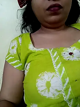 Snapshot of sunita-doll chatting on July 2026 07:32:02 AM sunita-doll online show from July 2026 07:32:02 AM