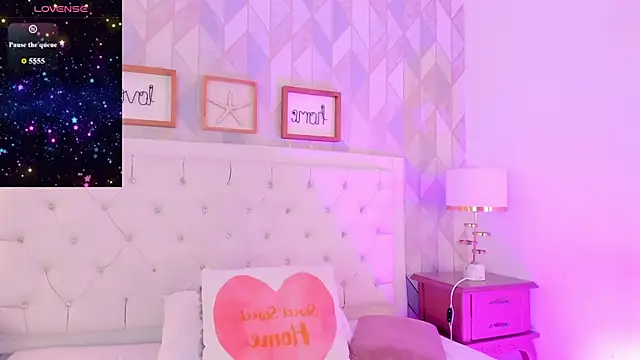 rebeca watsson online show from February 2026 11:59:01 AM