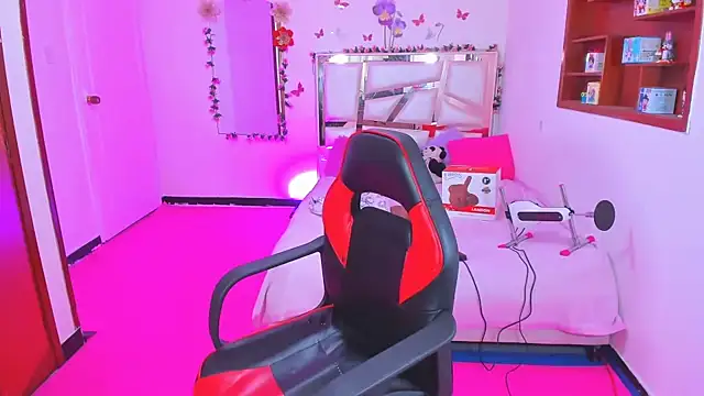 perlabeautiful online show from July 2026 01:25:02 AM