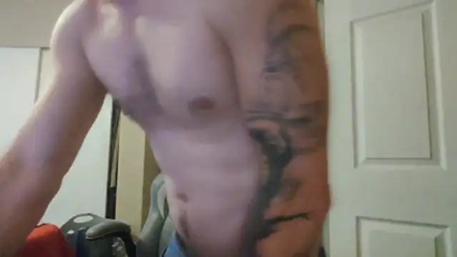 Huntzg23 online show from July 2026 07:00:02 AM