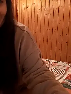 Eleni Pappa online show from March 2025 08:00:01 PM