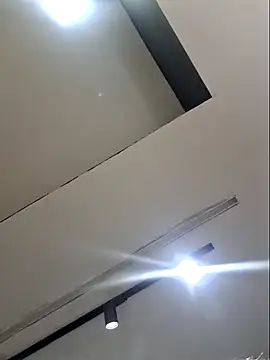 Leinad27 online show from March 2026 09:32:02 PM