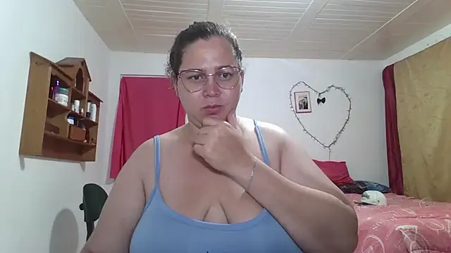 Snapshot of pecadodulce123 chatting on January 2025 12:43:02 AM pecadodulce123 online show from January 2025 12:43:02 AM