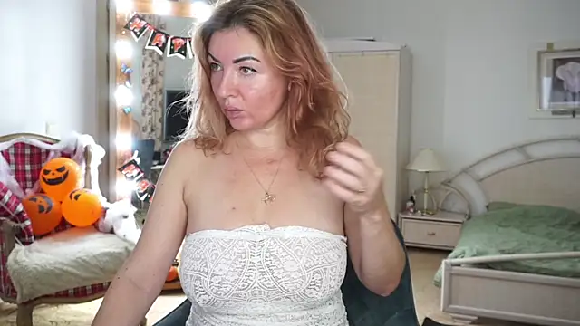 moonlight4u online show from October 2025 05:42:02 AM