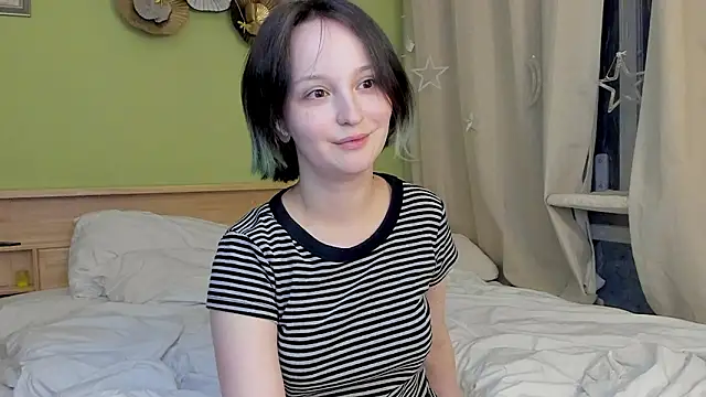 bumble bee online show from February 2026 06:50:02 PM