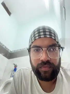 Arsh Loves Luv online show from April 2026 01:50:01 PM