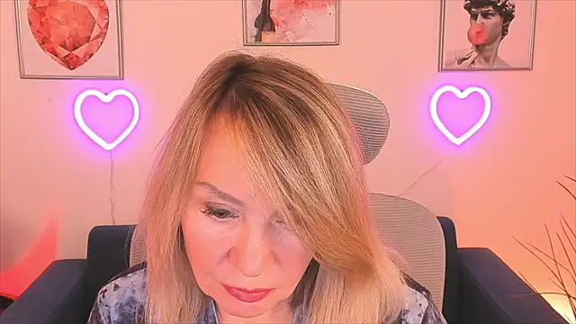 RosalindaFortuna online show from December 2024 11:32:02 AM