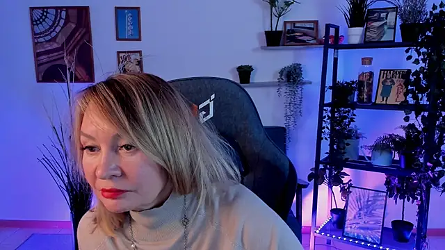 RosalindaFortuna online show from January 2025 10:53:02 AM