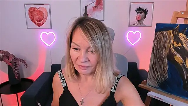 RosalindaFortuna online show from January 2025 02:18:01 PM