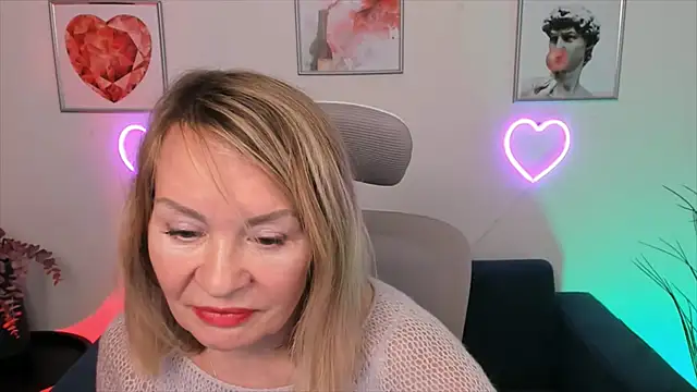 RosalindaFortuna online show from January 2025 11:22:02 AM