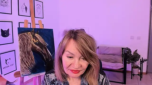 RosalindaFortuna online show from February 2025 01:54:02 PM